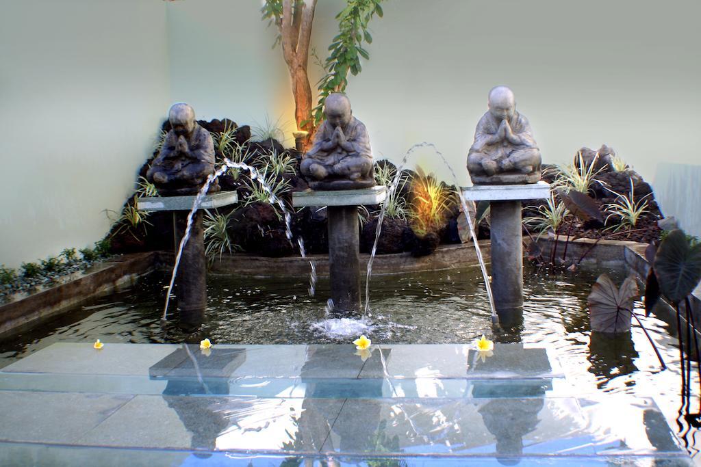 Bonsai Villas Seminyak  Room photo
